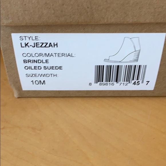 Lucky Brand open toe wedge heels - Picture 8 of 8